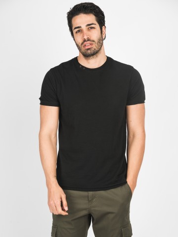 T-Shirt Bottoncini