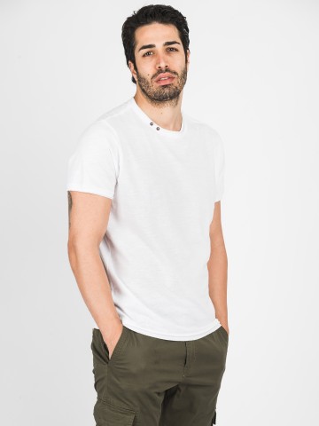 T-Shirt Bottoncini